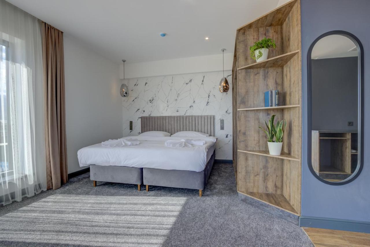 Olimp Hotel Бостери Экстерьер фото